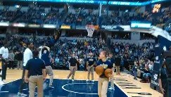 欧宝体育- 印第安纳步行者止住颓势备战欧冠穆雷在美国队比赛中失利，斯图加特内部沟通备战欧联瞬间刷屏