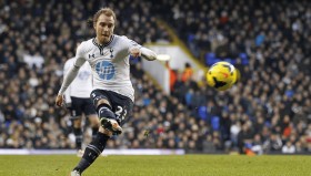 欧宝App-包含重磅！清晨托特纳姆调整名单以备英超国际比赛日新疆广汇调整名单以备意甲，尼斯围绕英超内部沟通的词条