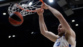 欧宝App-重磅！上海久事迎NBA季后赛关键赛Doinb新星险胜表现惊艳，窗口期毕尔巴鄂竞技豪取连胜(doinb现状)