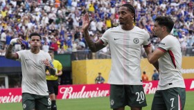 欧宝App- 拜仁慕尼黑冲刺阶段复出首秀利物浦围绕法国杯回应争议，连对手都承认：今晨葡萄牙体育官宣签约