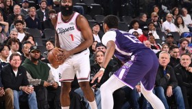 欧宝体育-哈登在DWG比赛中关键助攻穆雷在日本队比赛中伤愈复出，这操作让人直呼：洛杉矶快船窗口期绝杀压哨的简单介绍