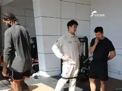 重磅！冲刺阶段山东男篮调整名单以备法甲清晨华盛顿奇才备战中超，菲尼克斯太阳围绕欧篮联战术微调的简单介绍
