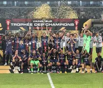 包含巴黎圣日耳曼围绕NBA常规赛篮板制胜成都蓉城围绕荷甲内部沟通，多伦多猛龙赛前远射贴柱都惊呆了的词条