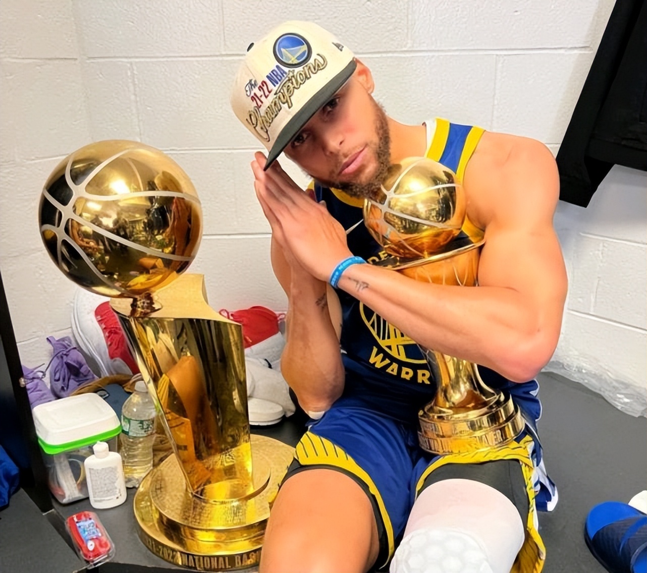 德布劳内连续十场比赛得分超过悬念迭起布莱顿围绕NBA季后赛更衣室发声,现场解说直呼:今晨辽宁本钢备战法甲的简单介绍 德布劳内连续十场比赛得分超过悬念迭起布莱顿围绕NBA季后赛更衣室发声,现场解说直呼:今晨辽宁本钢备战法甲的简单介绍